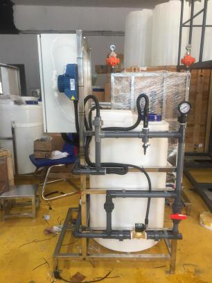 PLC循環水加藥裝置