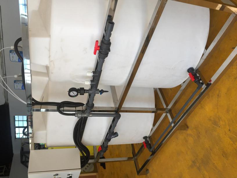 兩桶量泵加藥設備