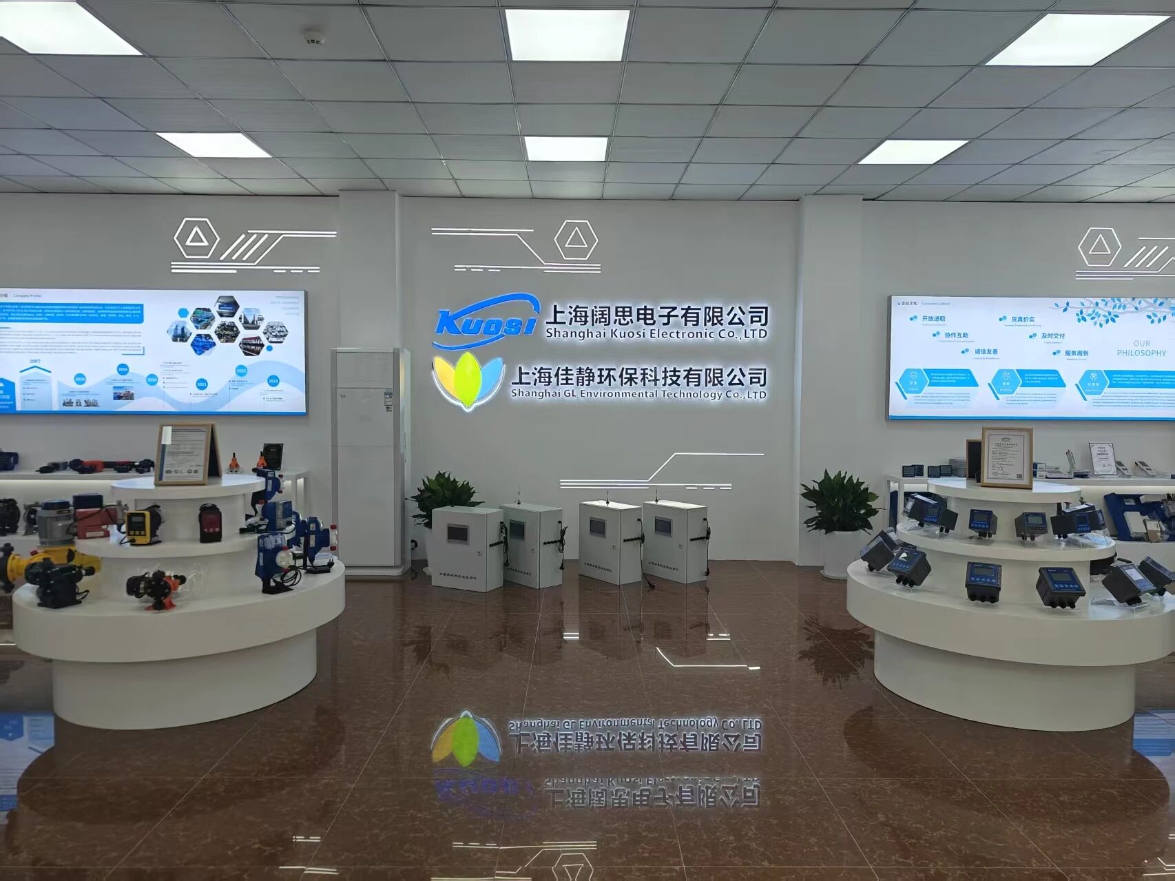 1767579522611977.jpg 1767579522611977.jpg